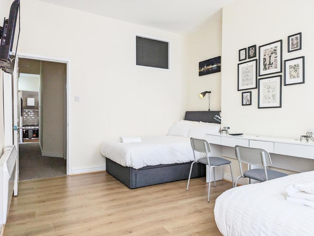 Guest Rooms In Anfiled Near Stadium, Free Parking Liverpool Exteriér fotografie