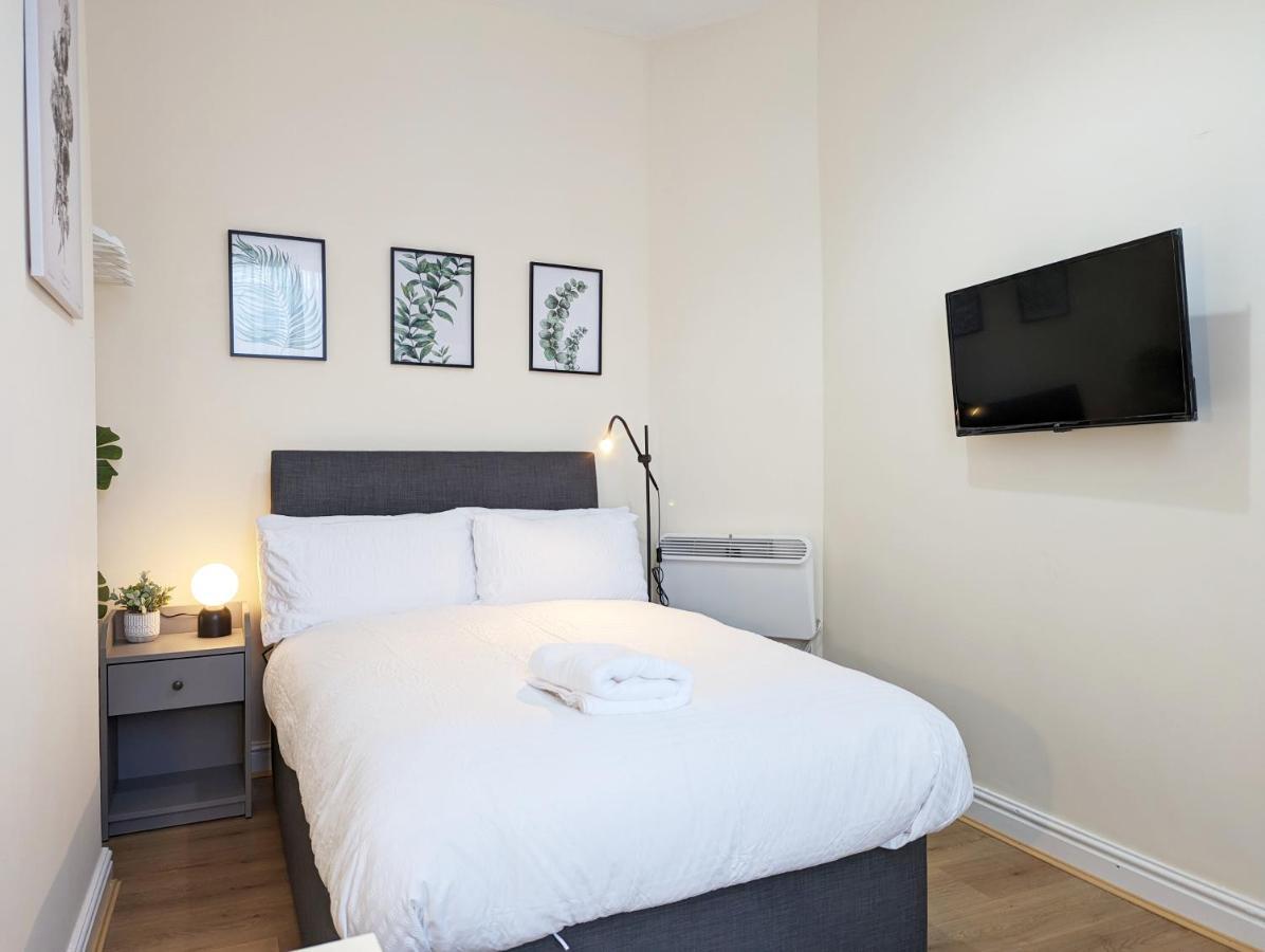 Guest Rooms In Anfiled Near Stadium, Free Parking Liverpool Exteriér fotografie